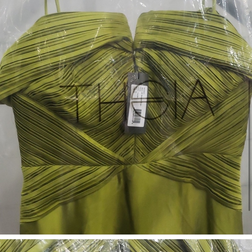 Theia Venus Gown Brand New